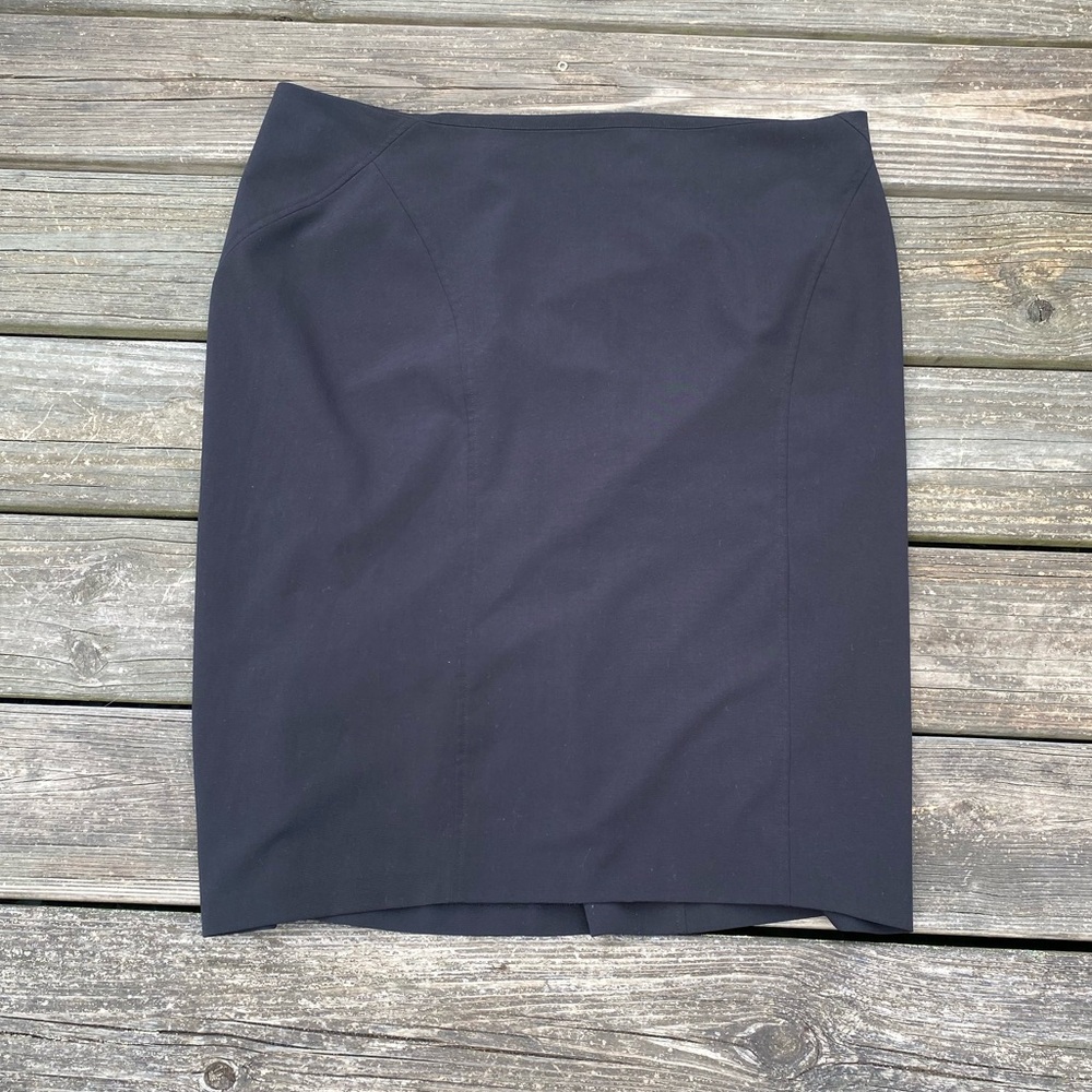 Metro 7 black skirt back flounce back zipper size 16